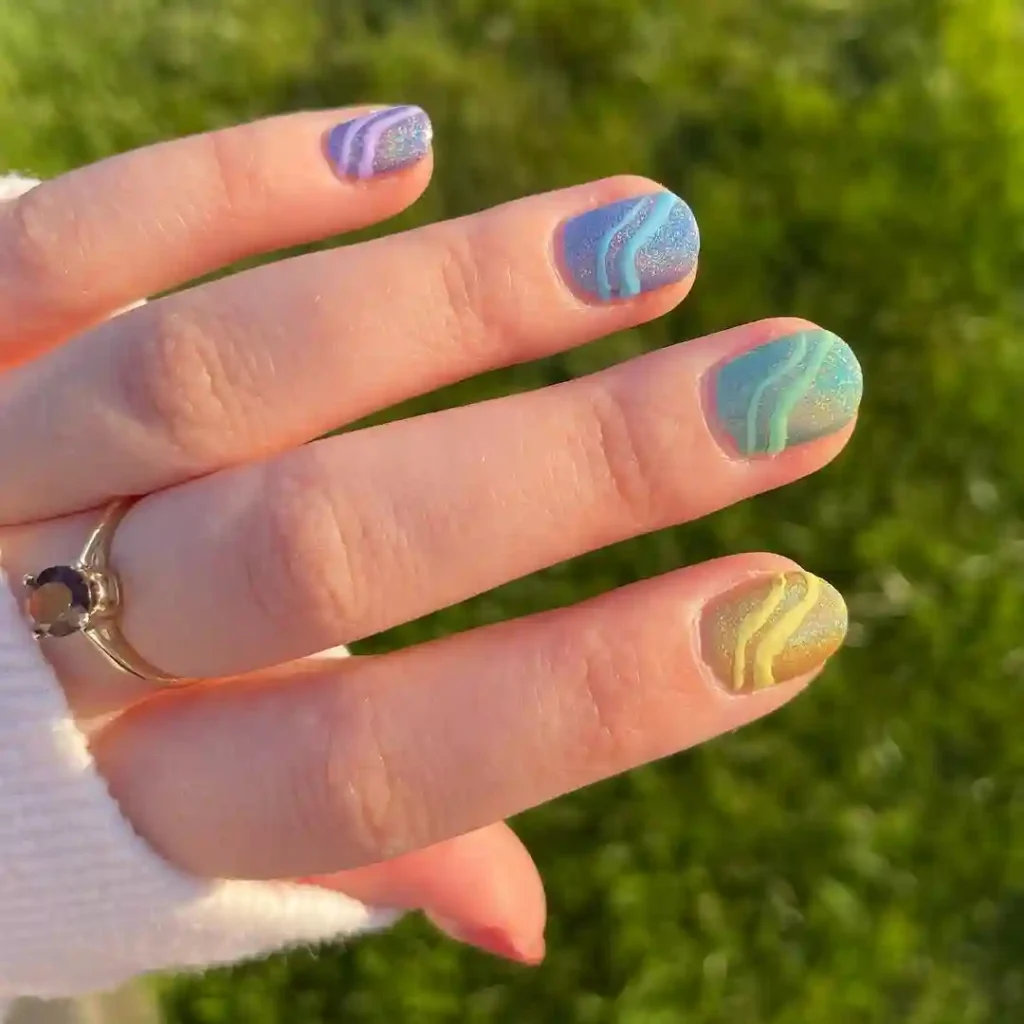 Peach Coral Wave Nails