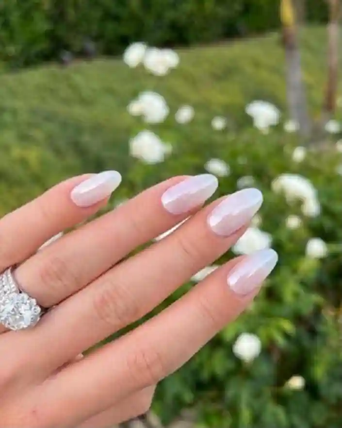 Soft Milky Almond White Nails