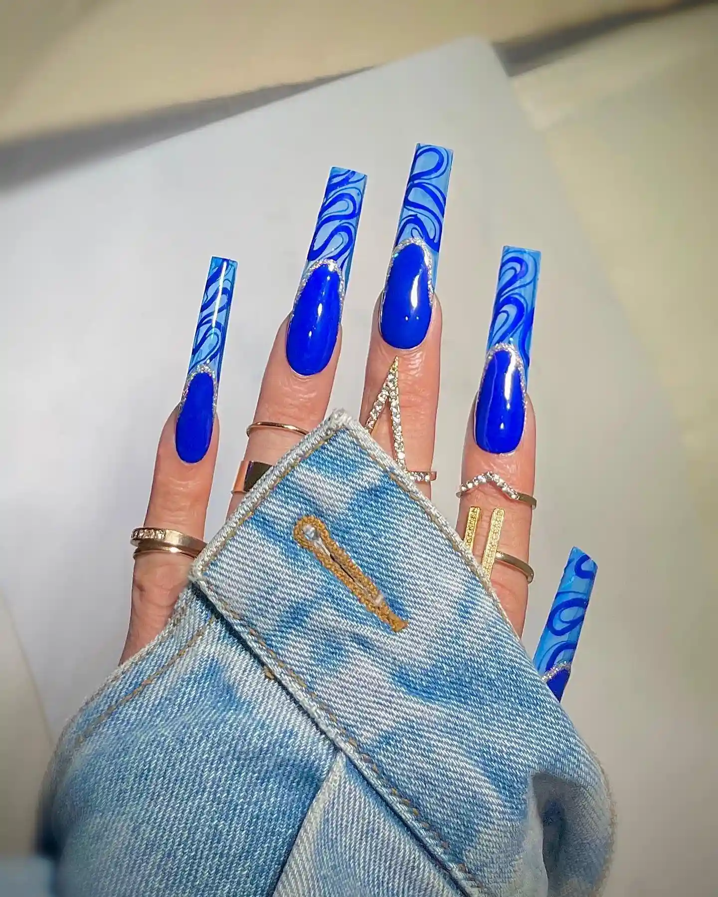 18 Royal Blue Nail Ideas for a Bold Manicure